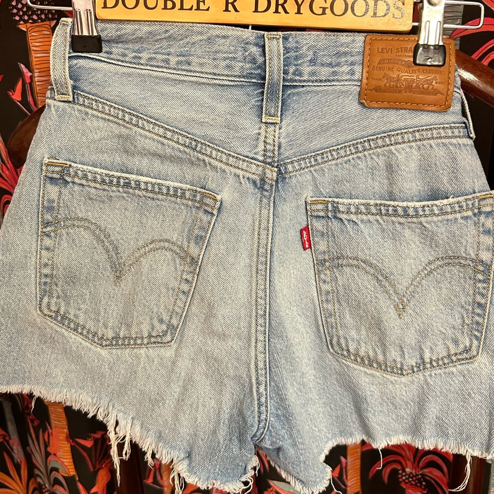 Levi ribcage shorts high rise light denim color